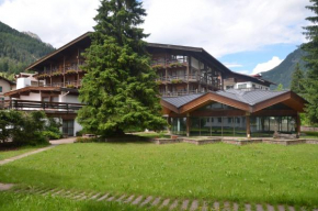Отель Hotel Trento  Поцца-Ди-Фасса